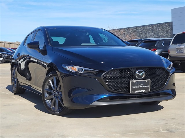 2025 Mazda Mazda3 Preferred's photo