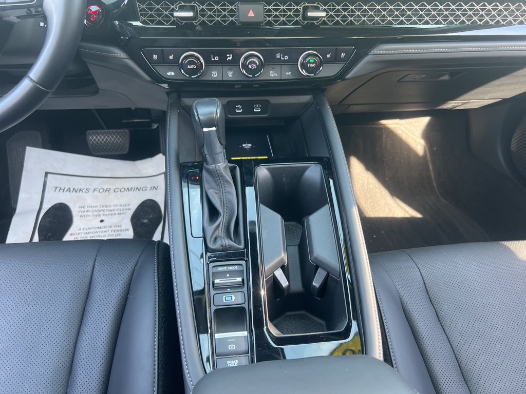 2023 Honda Accord Touring photo 15