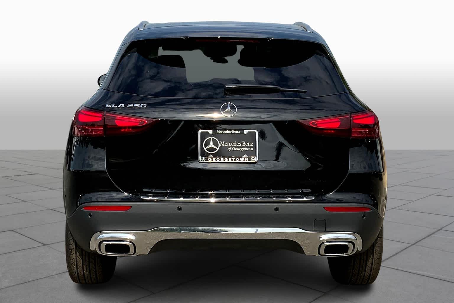 2025 Mercedes Benz GLA 250 photo 5