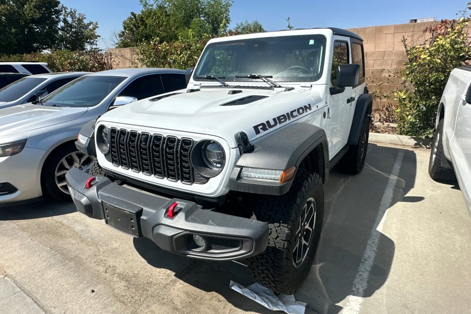 2024 Jeep Wrangler Rubicon photo 2