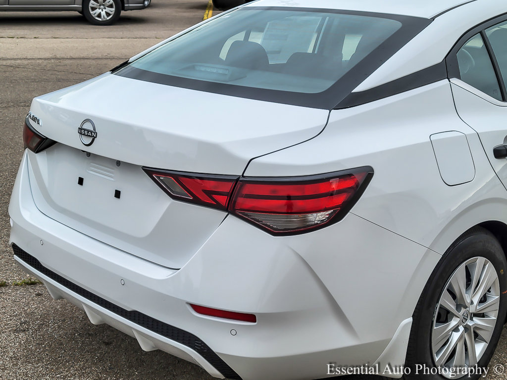 2025 Nissan Sentra S photo 5