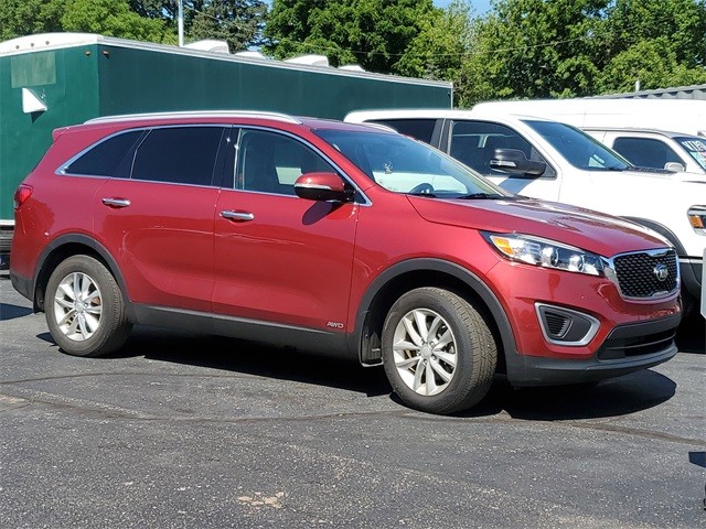 2016 Kia Sorento LX