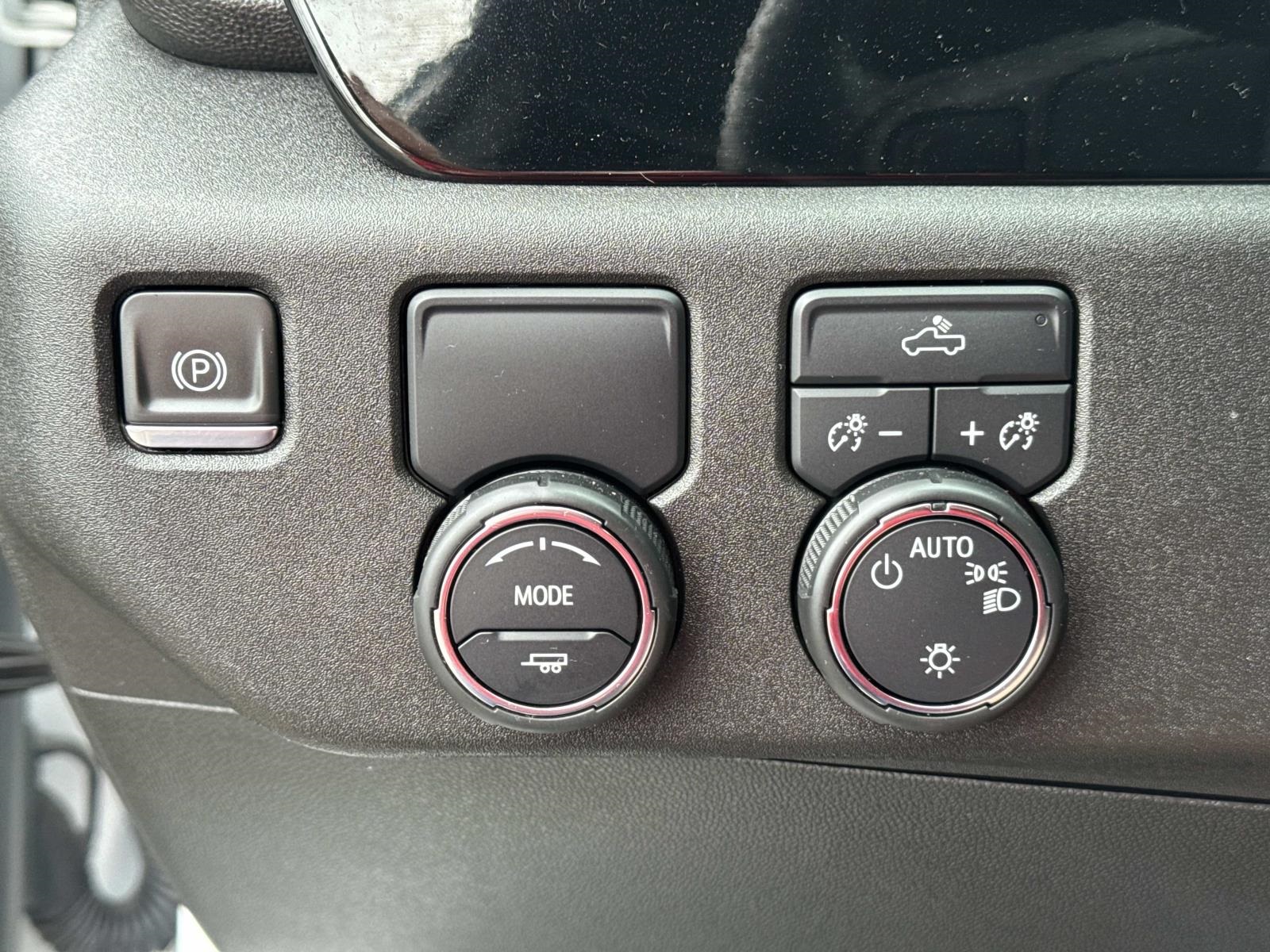 2023 Chevrolet Silverado 1500 LT photo 19