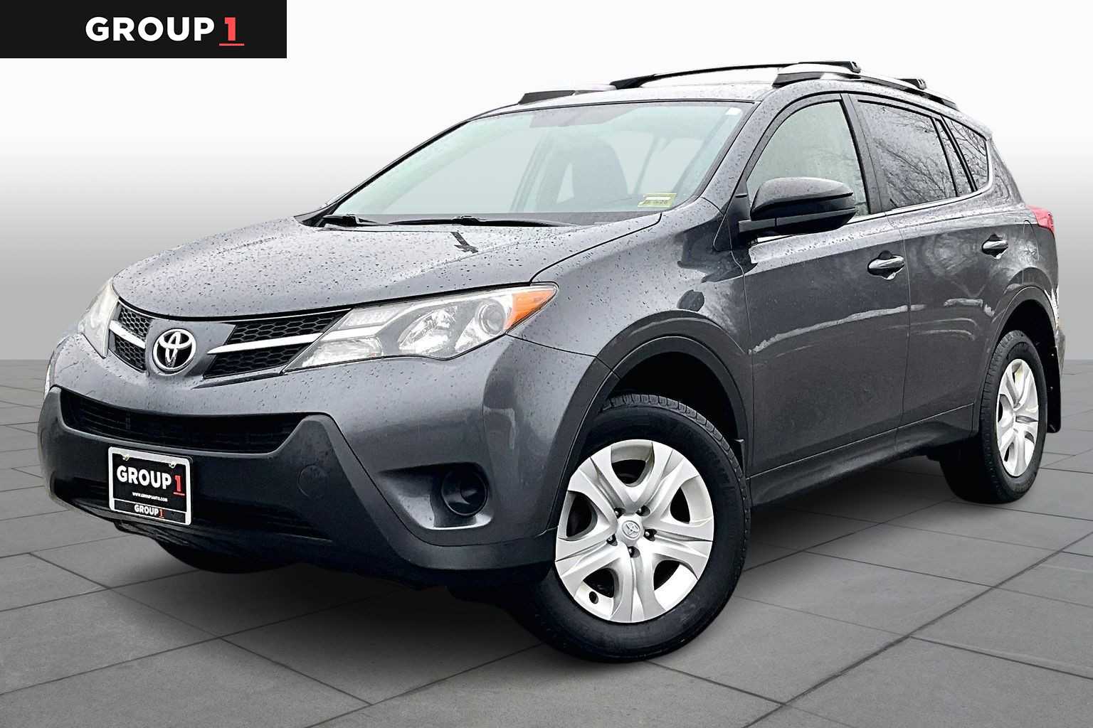 2014 Toyota RAV4 LE's photo