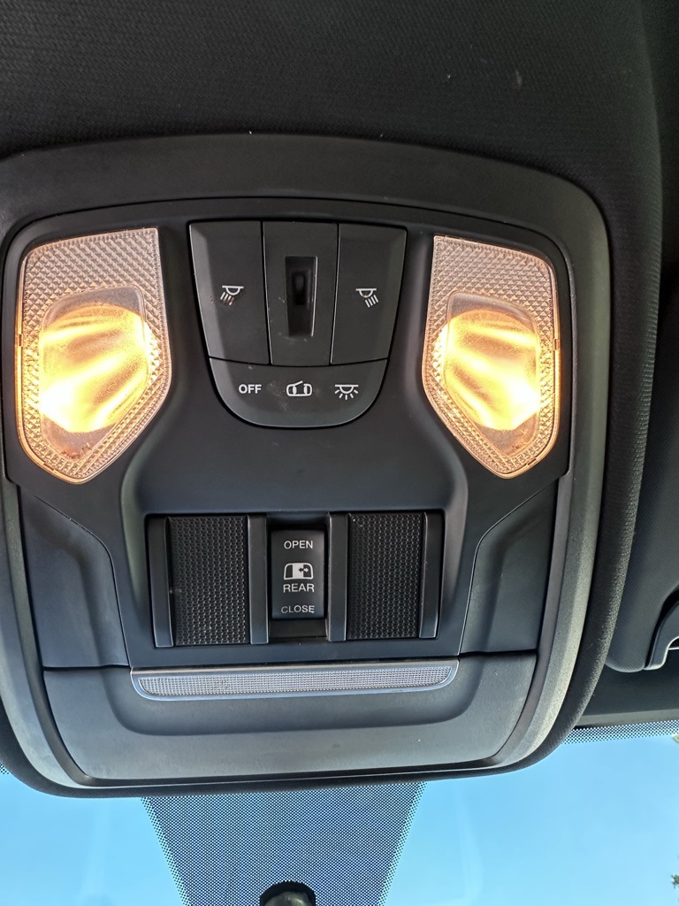 2021 Ram 2500 Tradesman photo 18