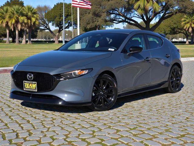 2026 Mazda Mazda3 Carbon Edition's photo