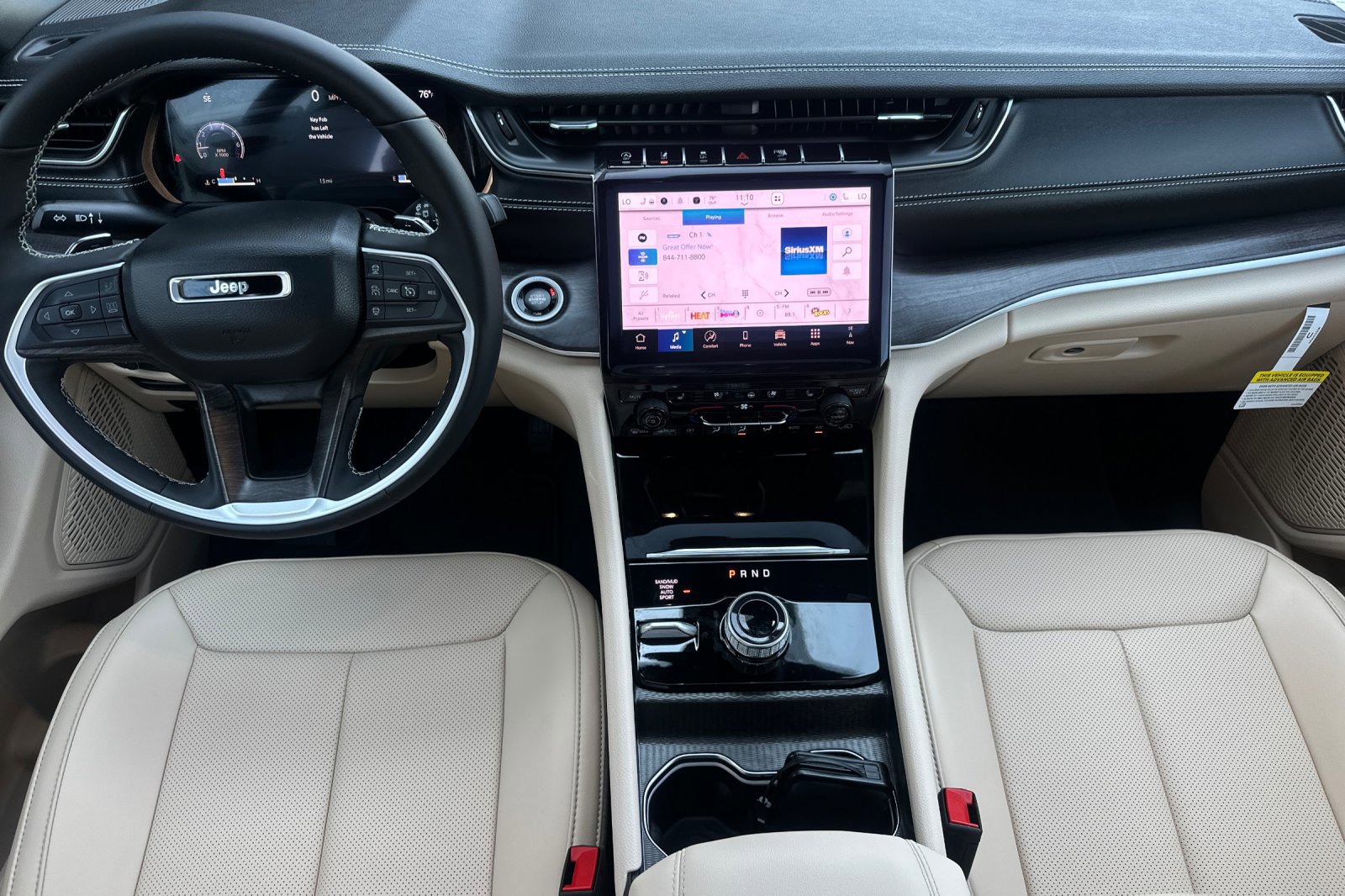 2025 Jeep Grand Cherokee Limited photo 13