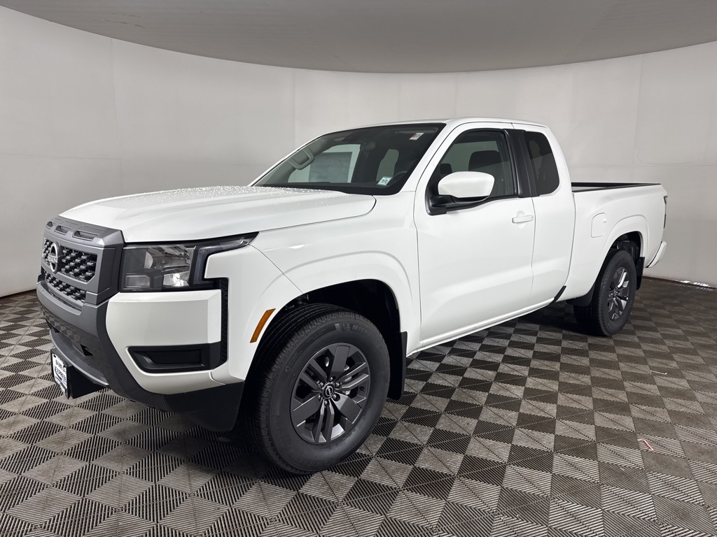 2025 Nissan Frontier SV photo 2