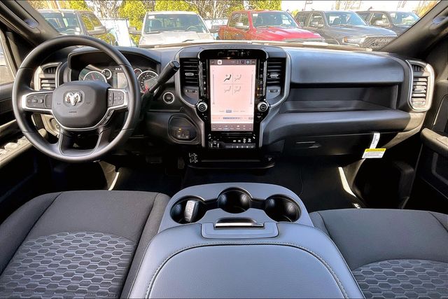2025 Ram 2500 Tradesman photo 5