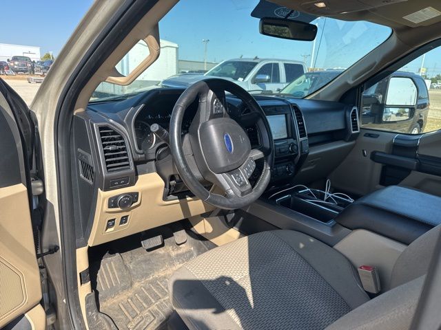 2018 Ford F-150 XLT photo 19