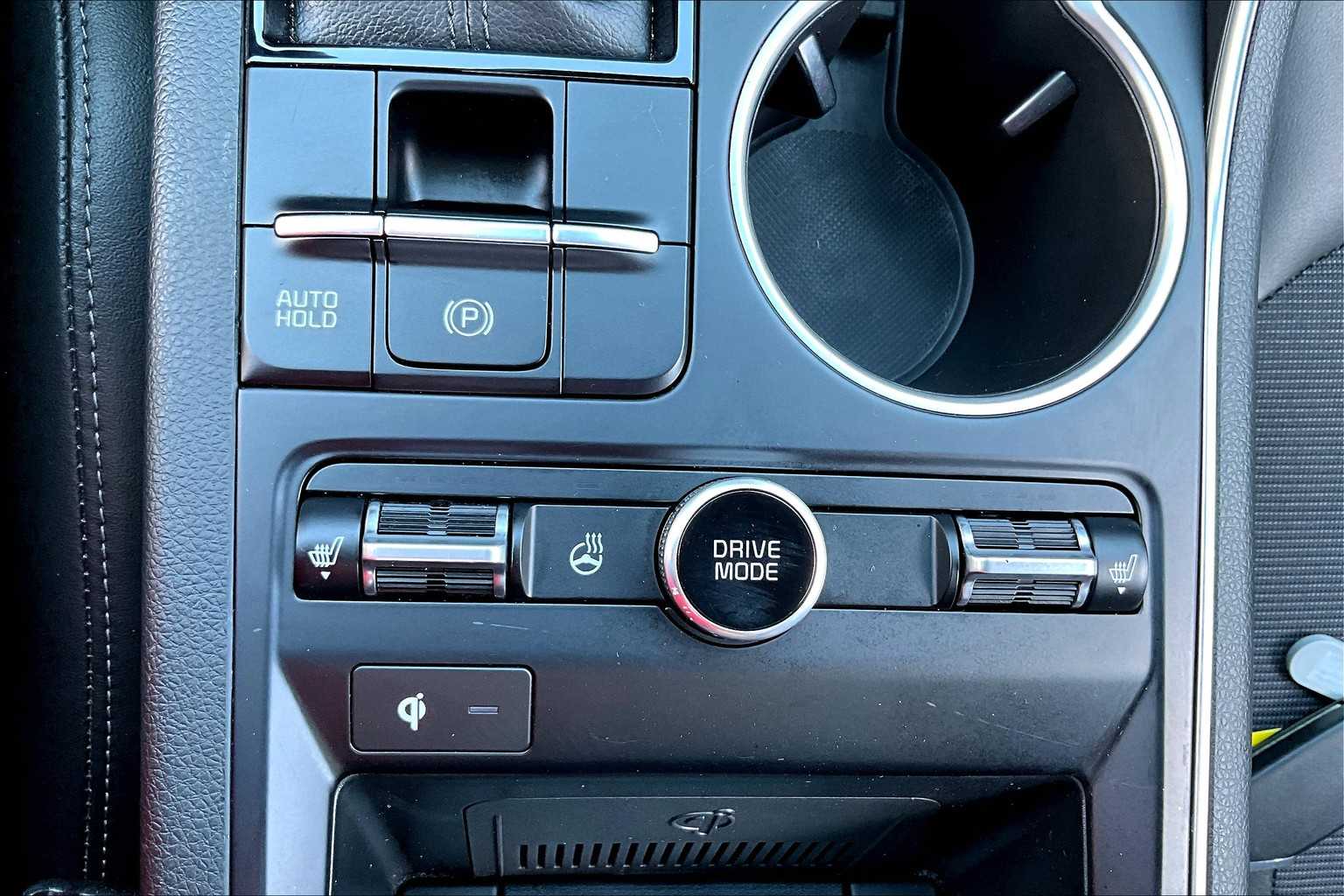 2022 Kia K5 GT-Line photo 30