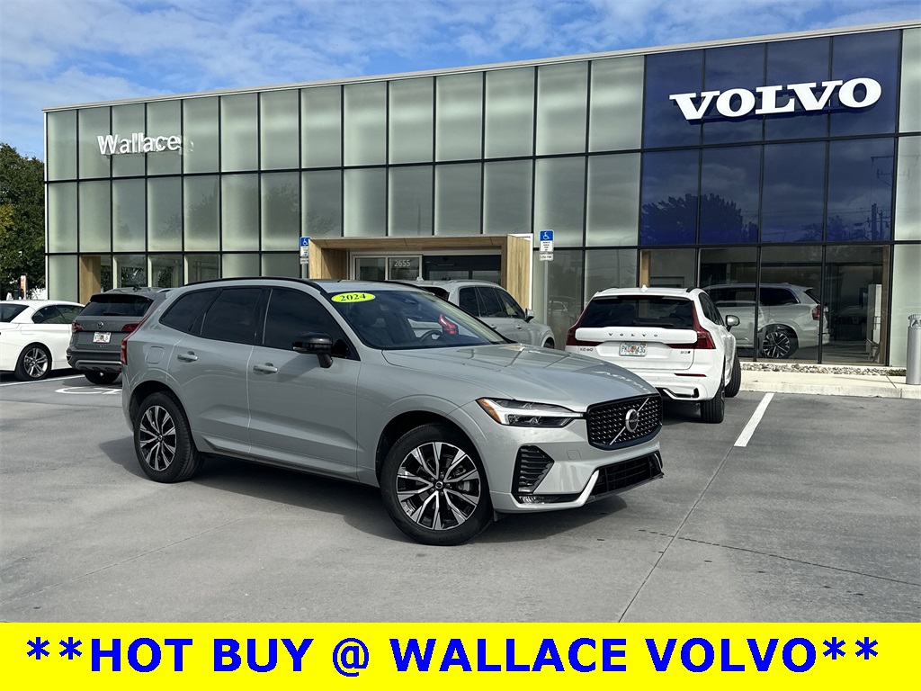 2024 Volvo XC60 Core's photo