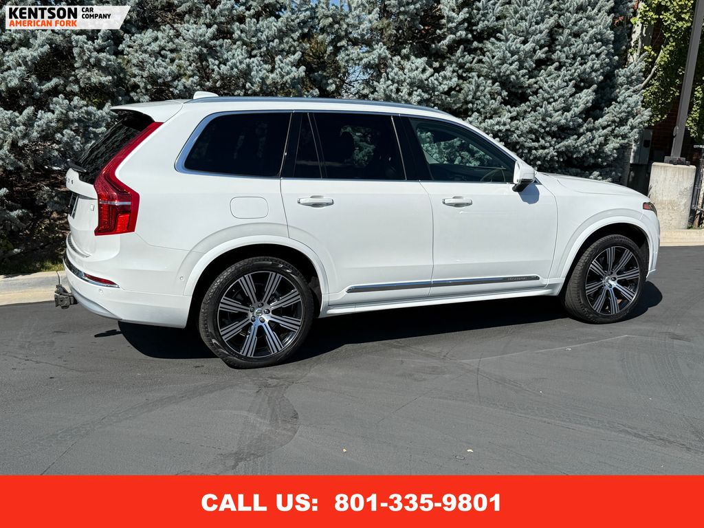 2022 Volvo XC90 Recharge T8 Inscription photo 8
