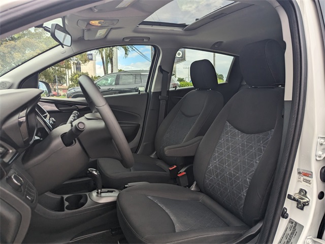 2022 Chevrolet Spark 1LT photo 5