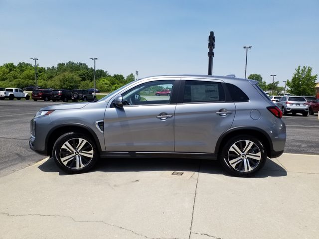 2025 Mitsubishi Outlander Sport SE photo 4