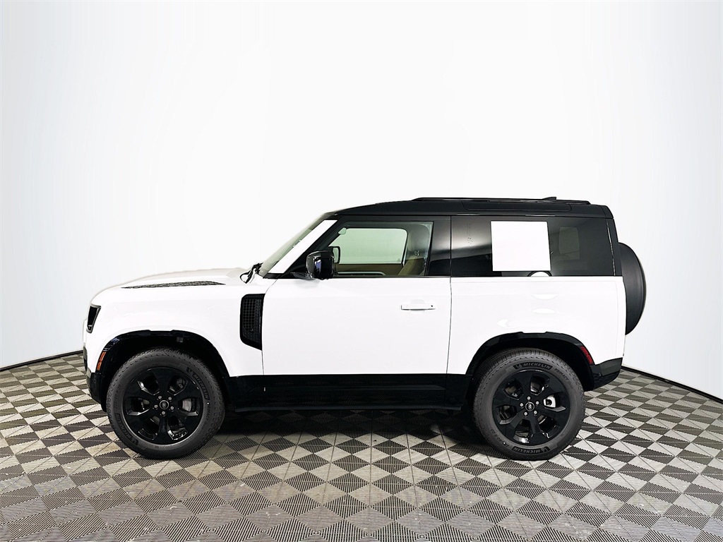 2025 Land Rover Defender 90 X-Dynamic SE photo 8