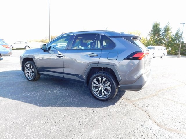 2024 Toyota RAV4 Hybrid Limited photo 4