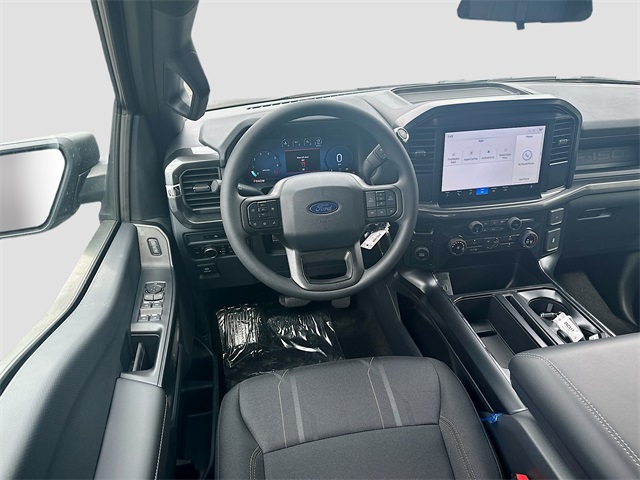 2025 Ford F-150 STX photo 2