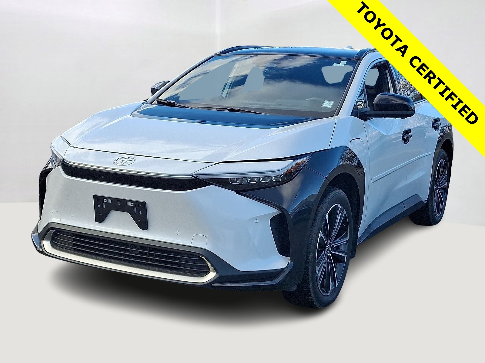 2023 Toyota bZ4X Limited's photo