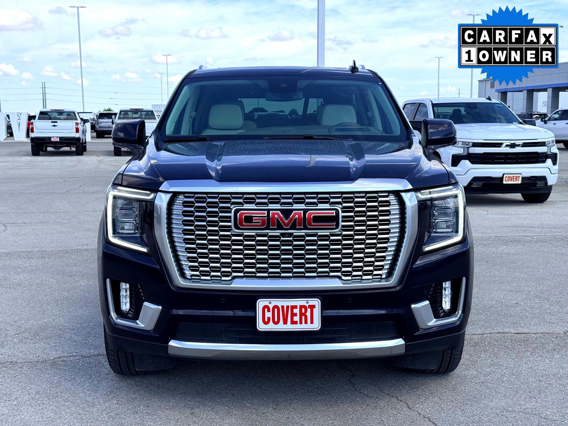 2023 Gmc Yukon Denali photo 2