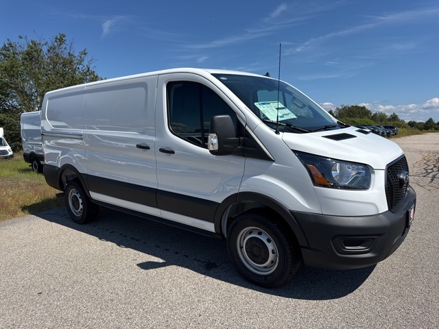 2025 Ford Transit Van Base's photo