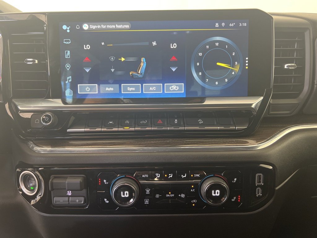 2025 Chevrolet Silverado 1500 LT photo 15