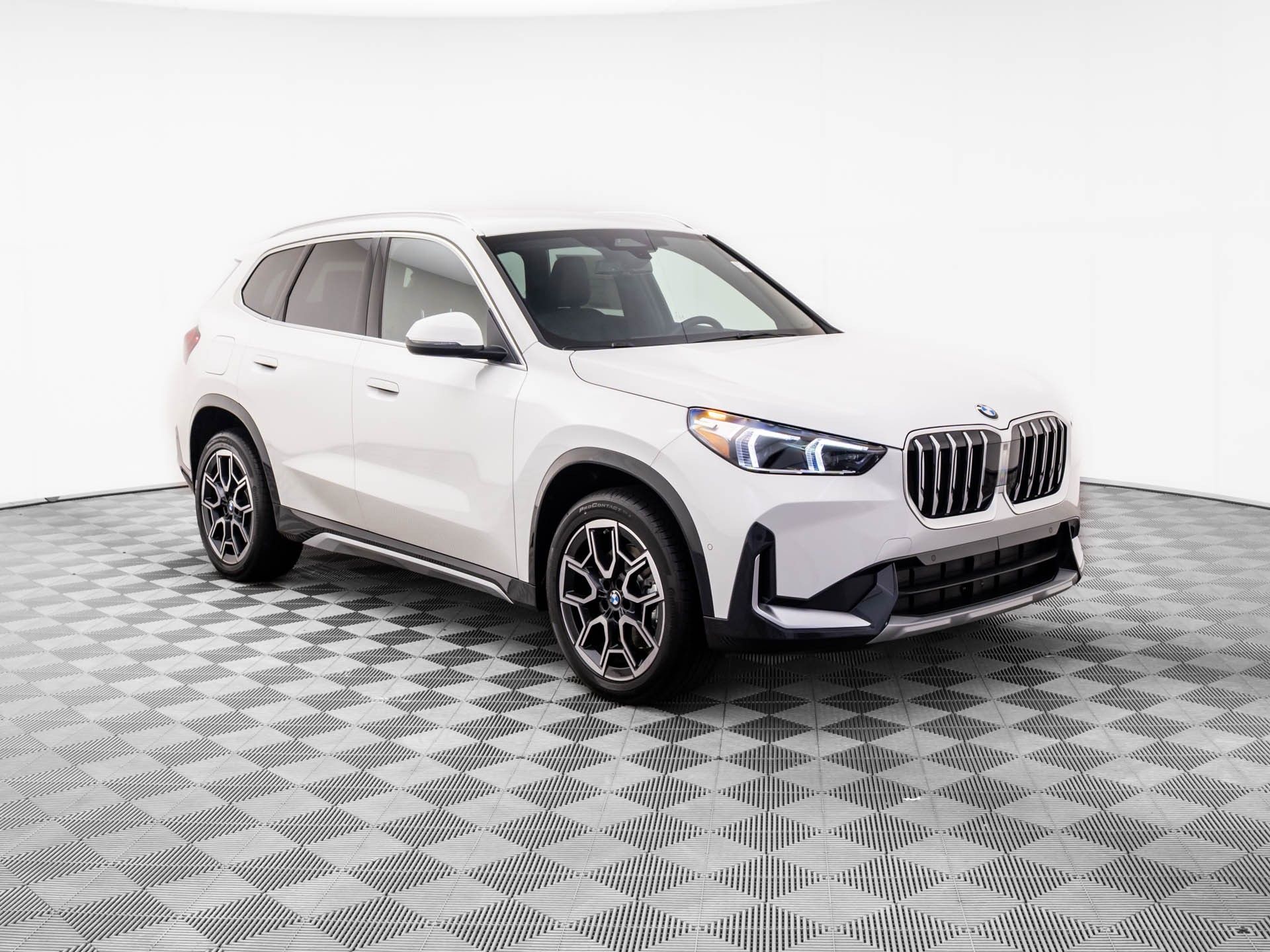2026 Bmw X1 XDrive28i photo 4