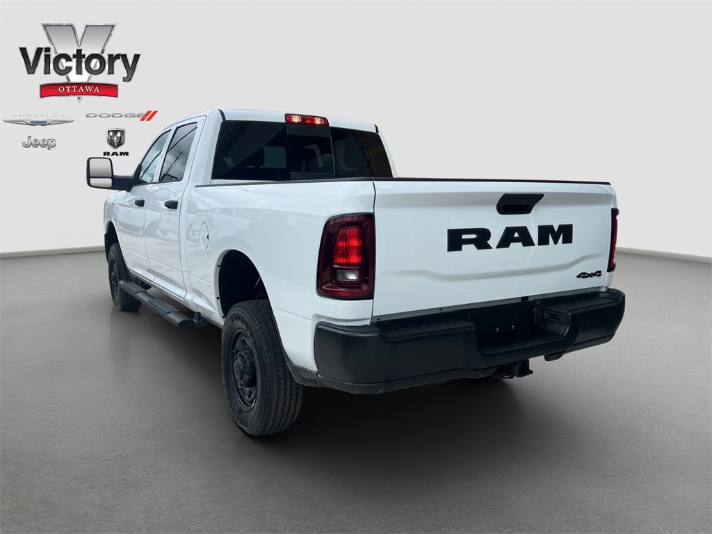2025 Ram 2500 Tradesman photo 4