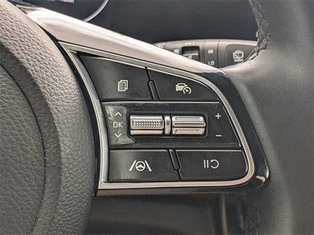 2024 Kia Seltos EX photo 18