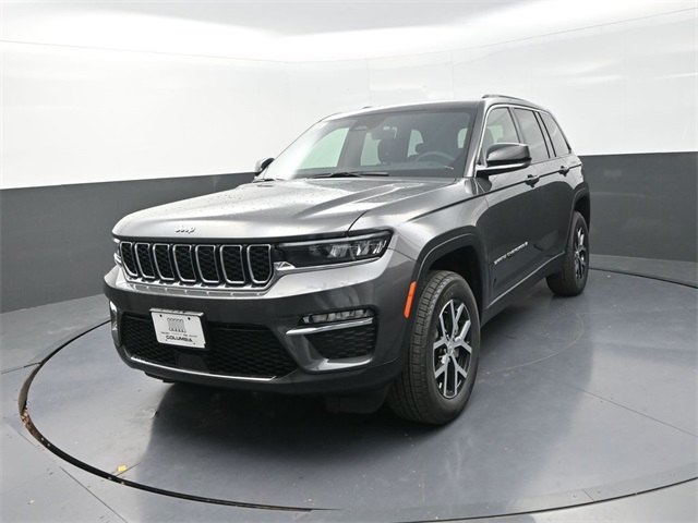 2025 Jeep Grand Cherokee Limited photo 2