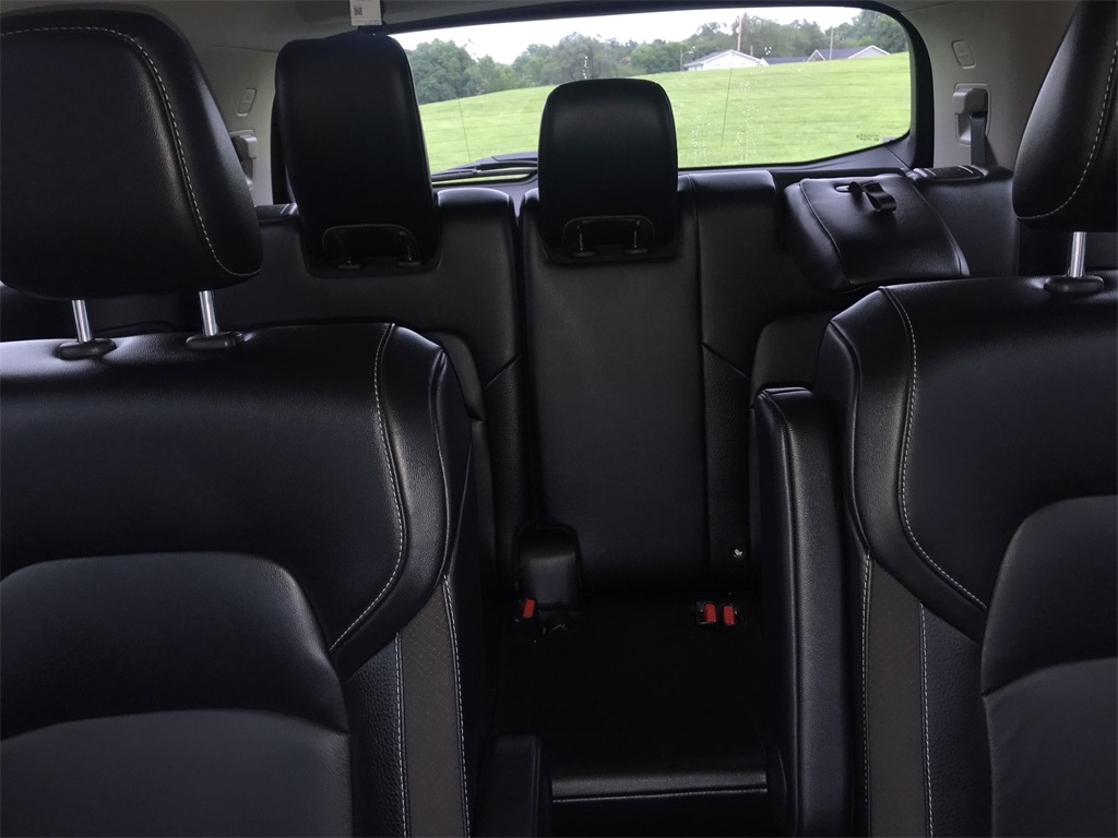 2024 Nissan Pathfinder SL photo 22