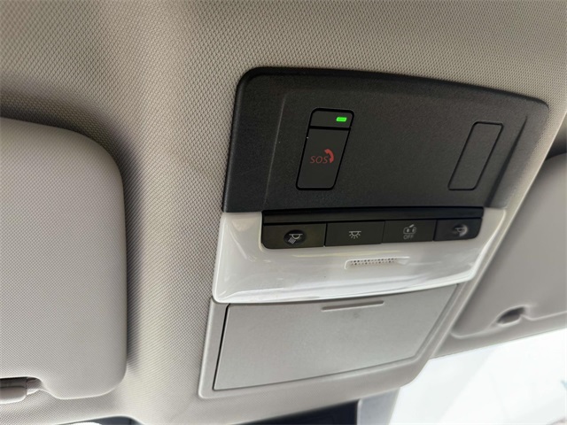 2023 Nissan Rogue SV photo 28