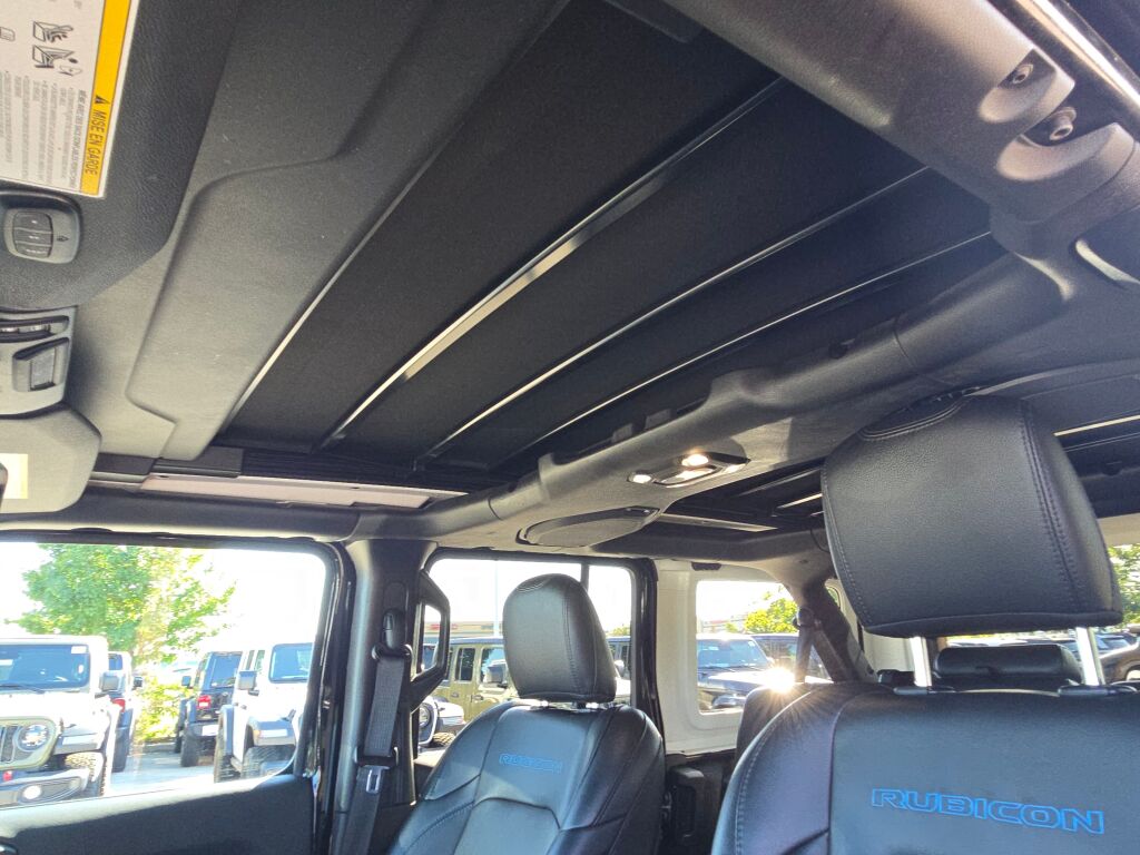 2023 Jeep Wrangler Rubicon 4xe photo 25