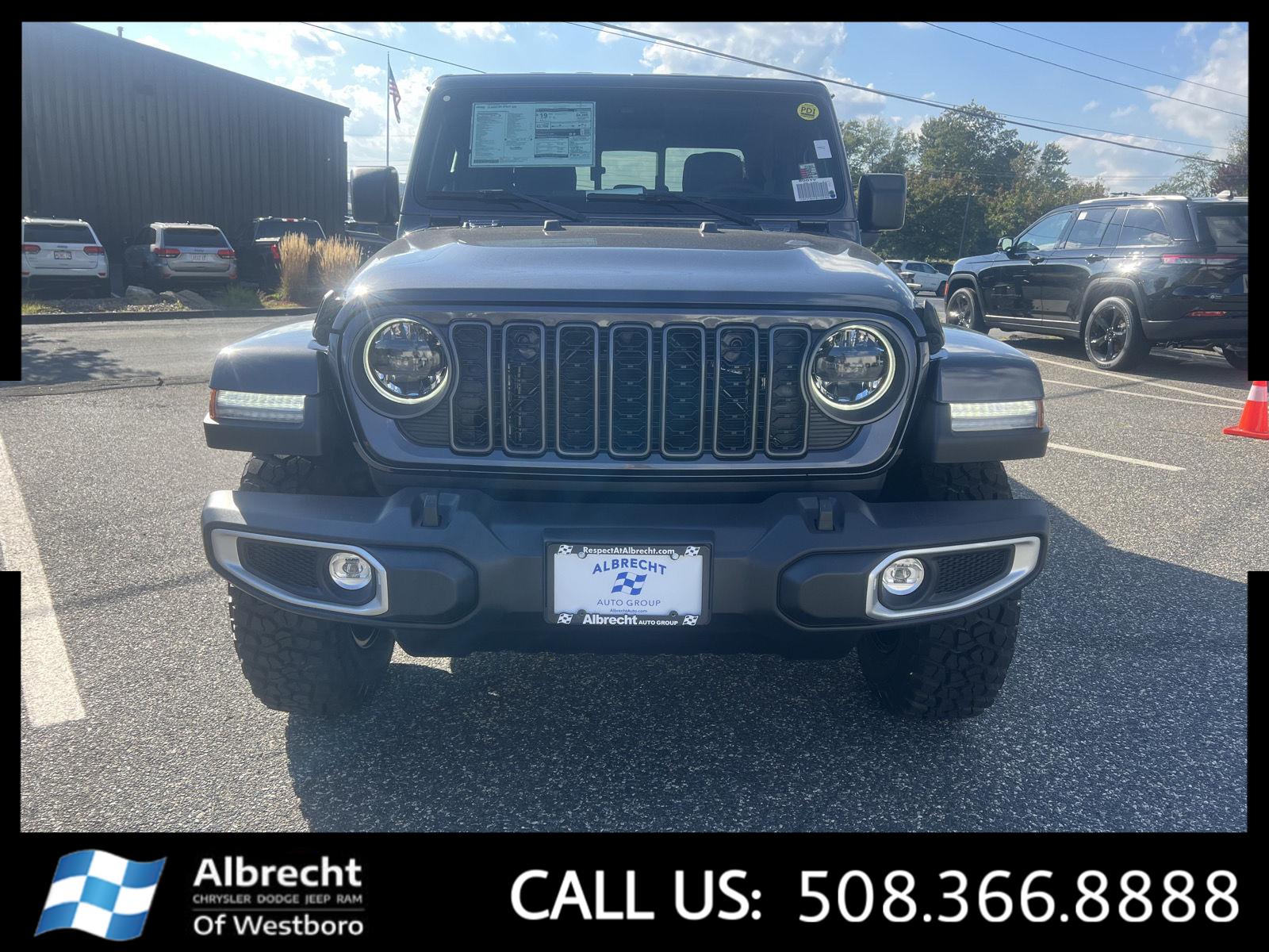 2025 Jeep Gladiator Sport photo 8
