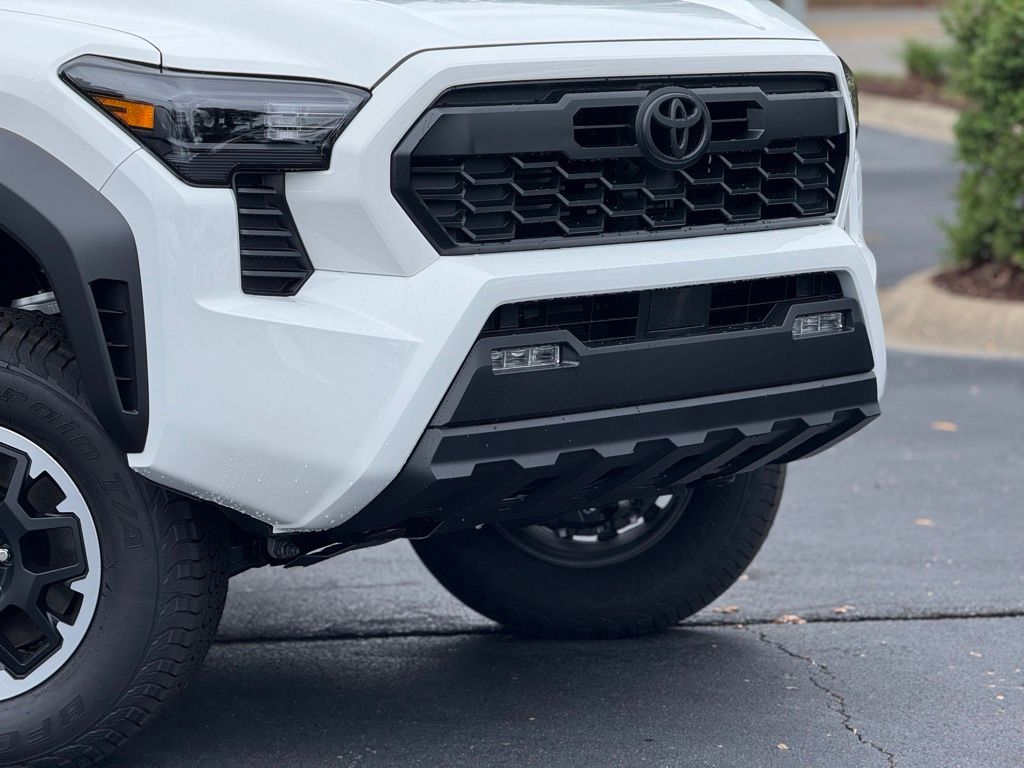 2025 Toyota Tacoma TRD Off-Road 4x4 Double Cab photo 4