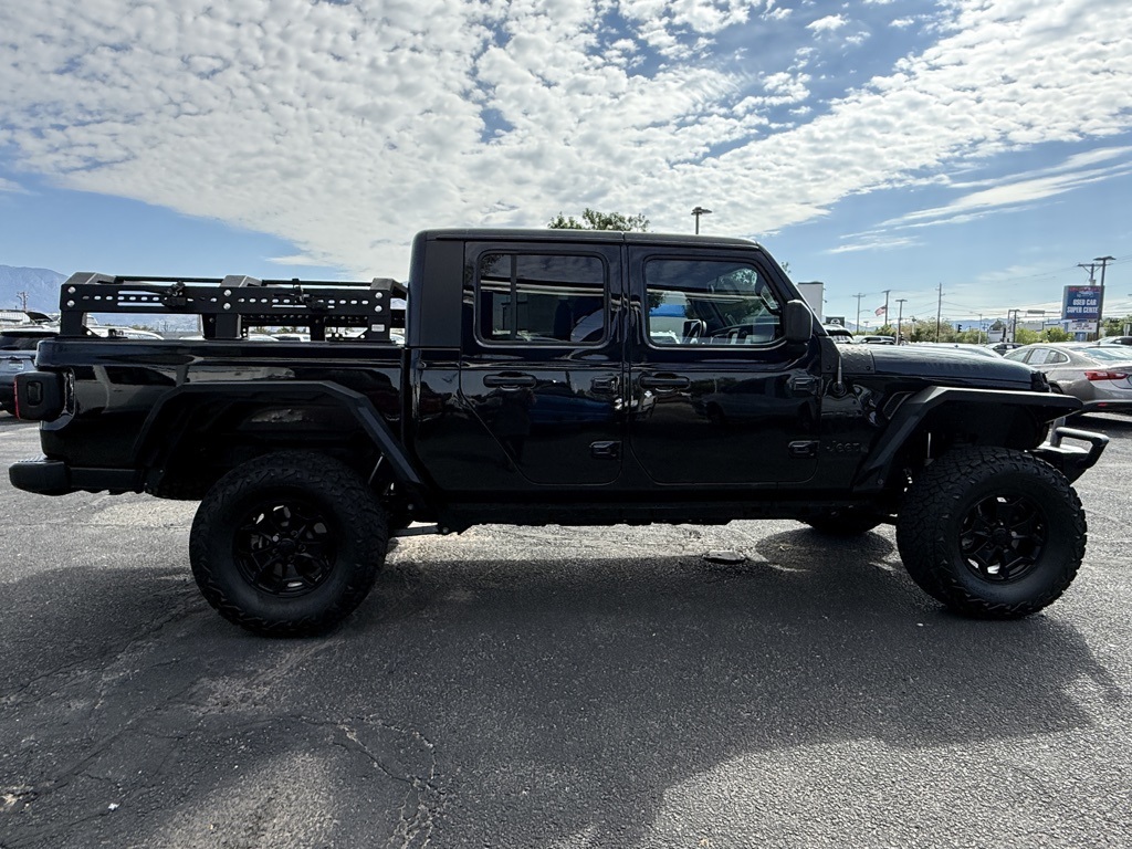 2021 Jeep Gladiator Willys photo 4