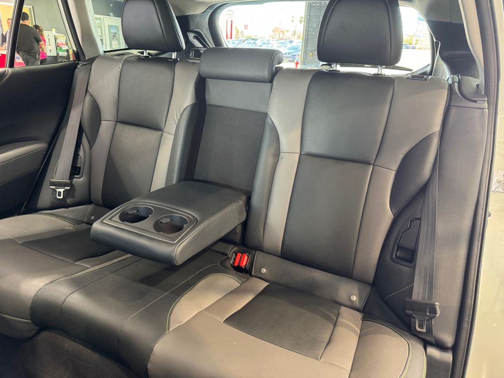 2025 Subaru Outback Onyx Edition photo 19