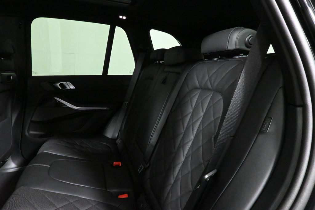 2026 Bmw X5 xDrive40i photo 4
