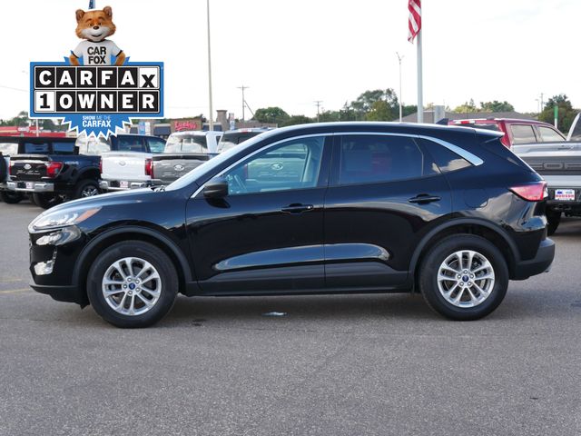2022 Ford Escape SE photo 2