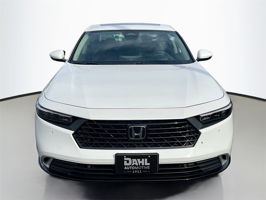 2025 Honda Accord Hybrid Touring photo 2