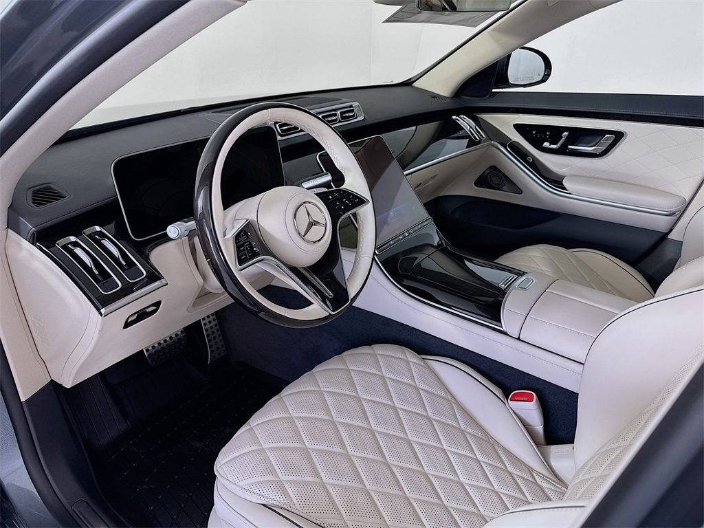 2026 Mercedes Benz S 580 4MATIC photo 4
