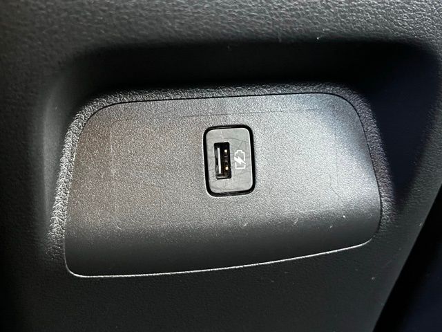 2024 Nissan Sentra SR photo 5