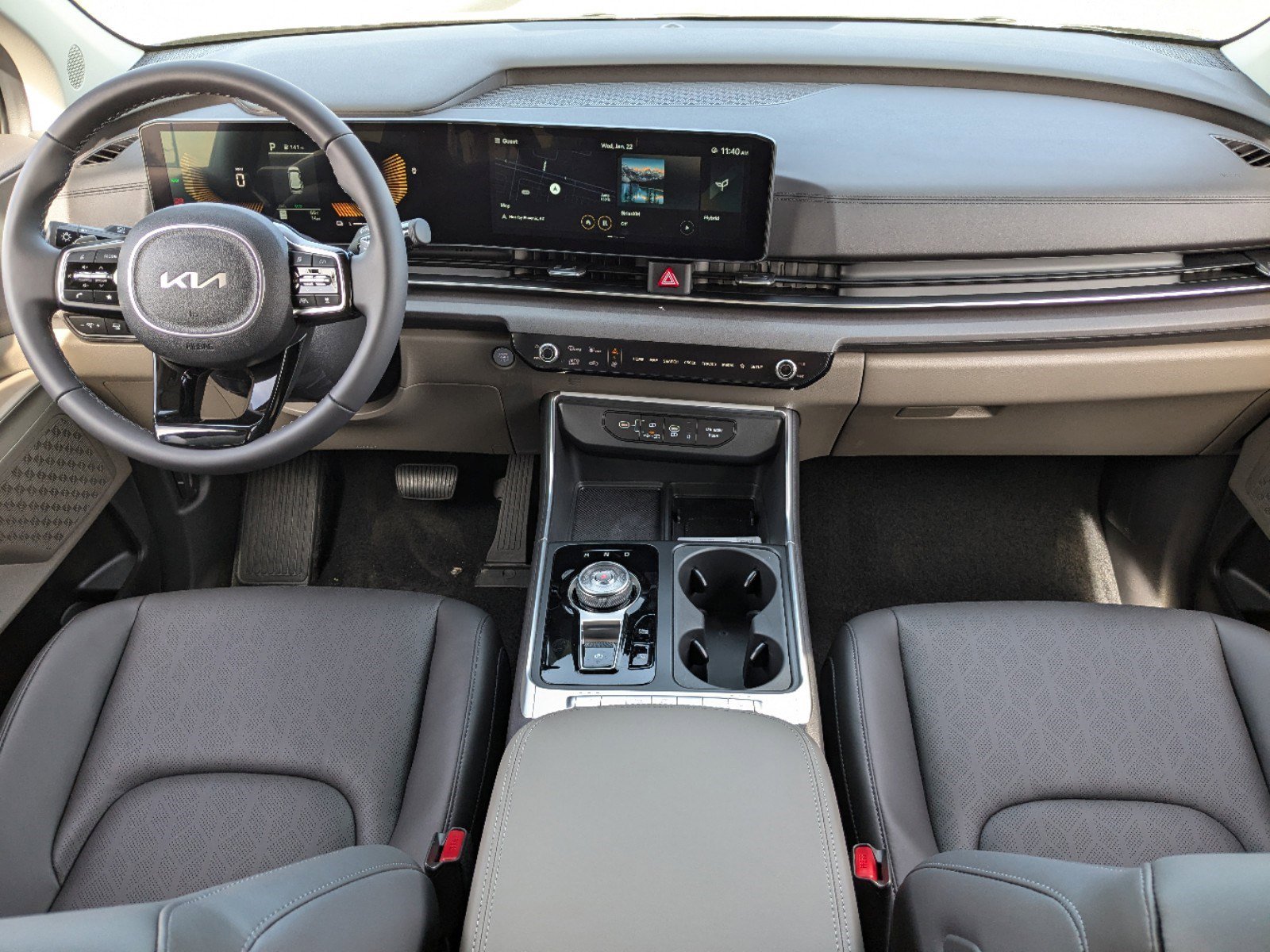 2025 Kia Carnival EX photo 14