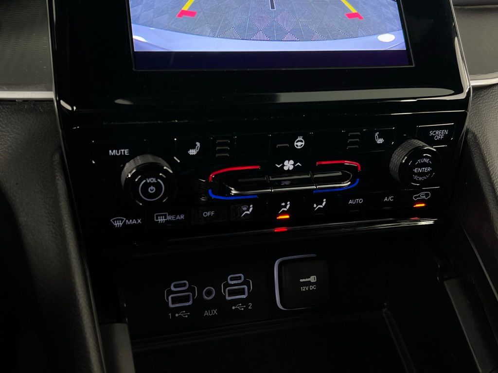 2024 Jeep Grand Cherokee Altitude photo 12