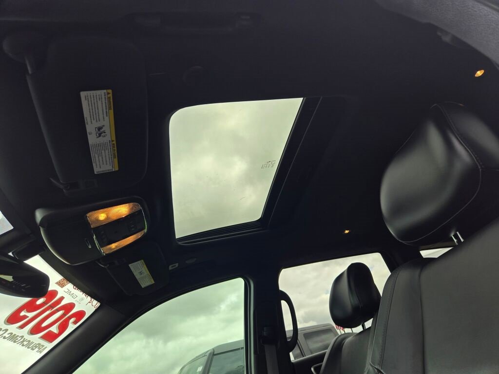 2019 Jeep Grand Cherokee Altitude photo 17