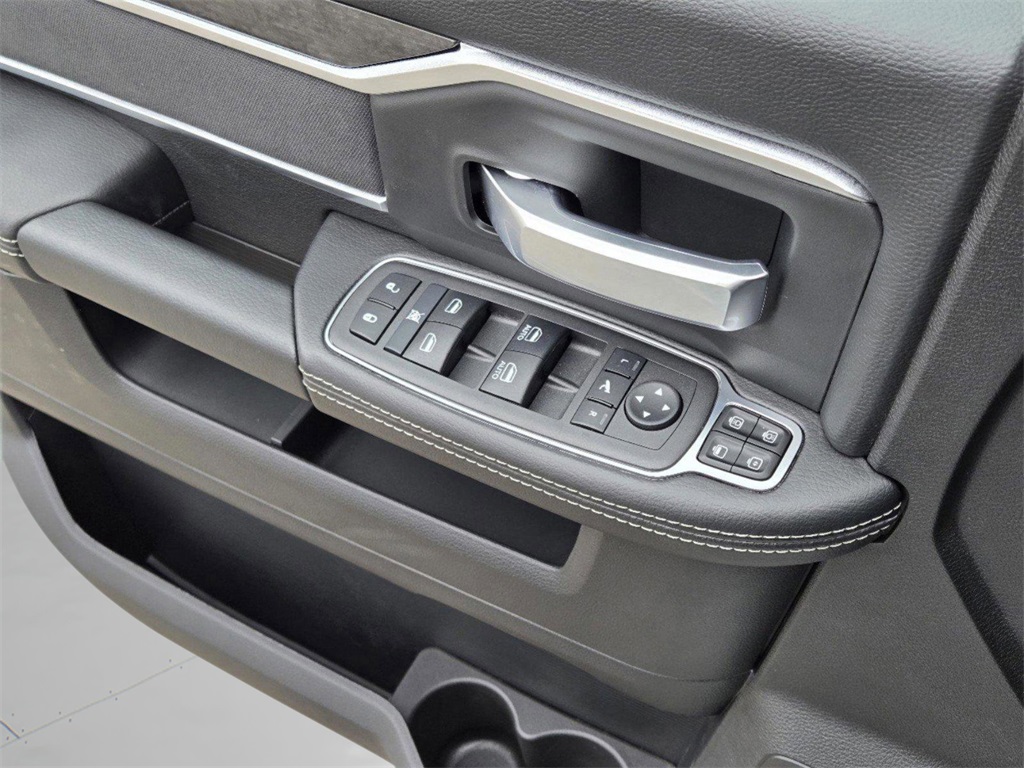 2024 Ram 2500 Big Horn photo 22