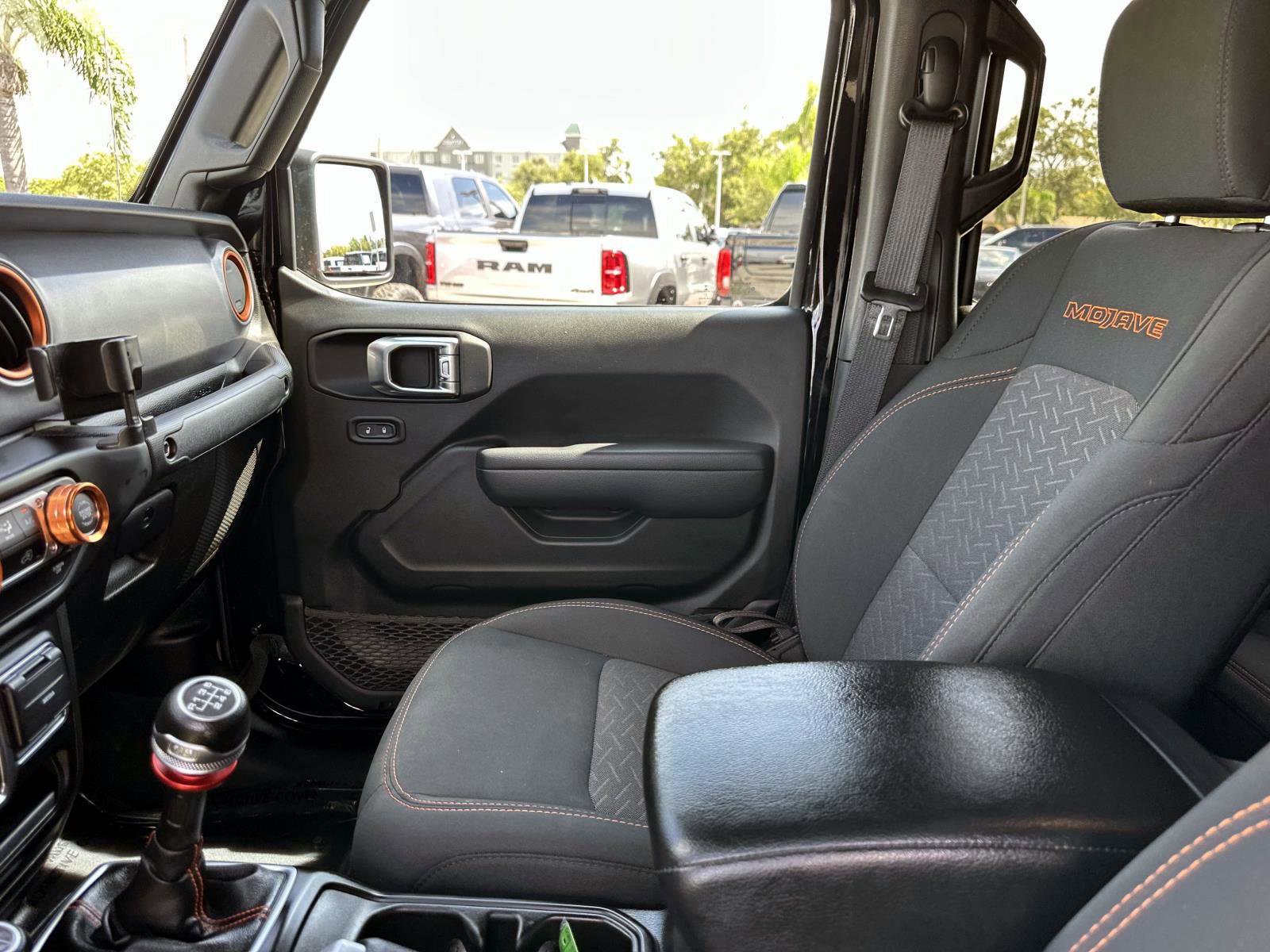 2022 Jeep Gladiator Mojave photo 19