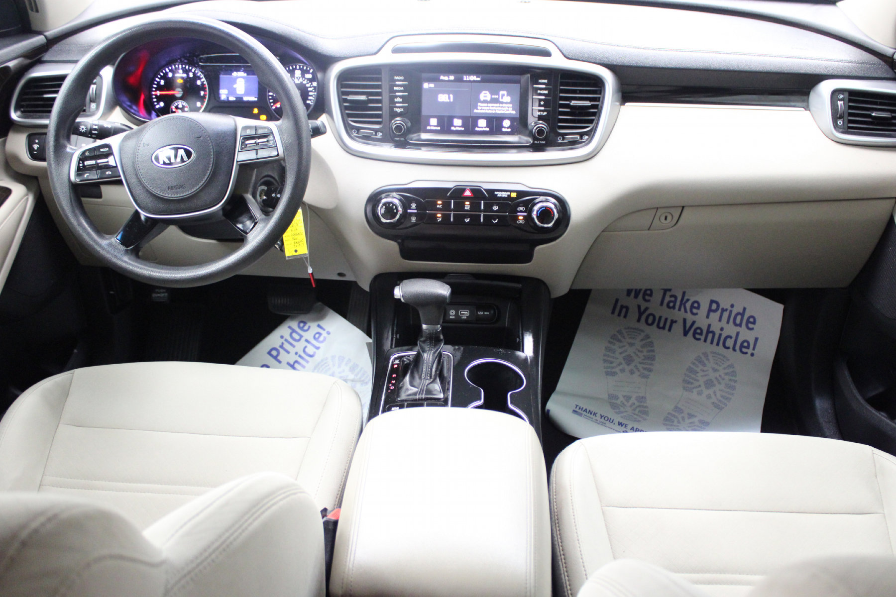 Used 2019 Kia Sorento LX with VIN 5XYPG4A33KG561817 for sale in Ferriday, LA