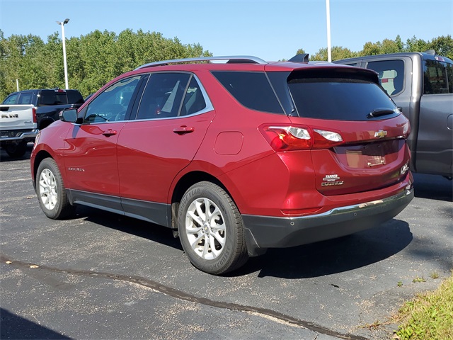 2019 Chevrolet Equinox LT photo 2