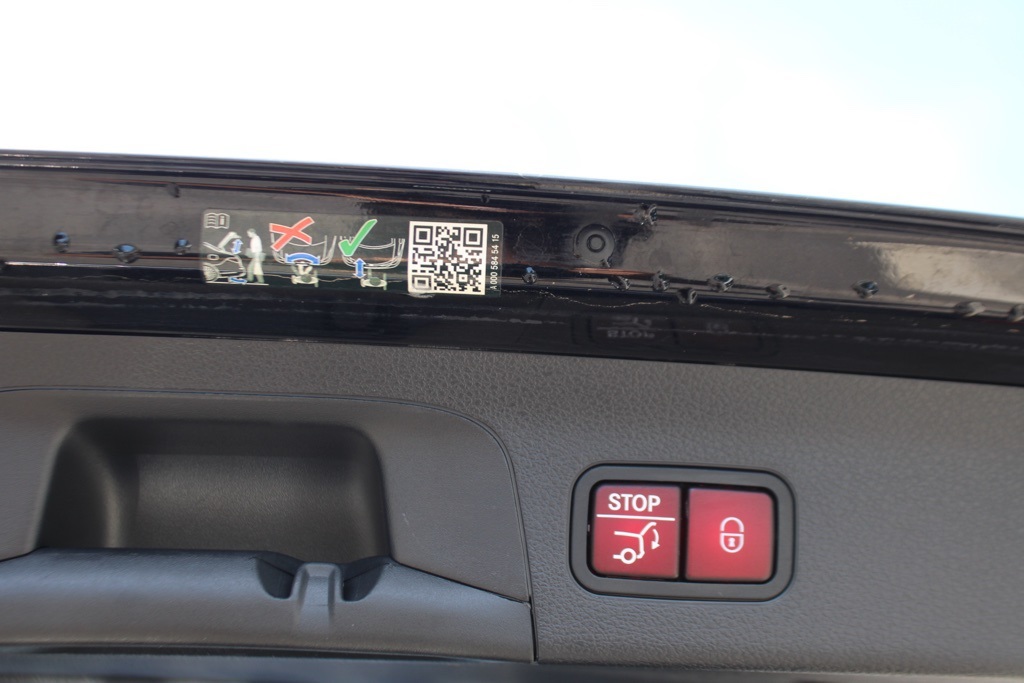 2023 Mercedes Benz GLS 580 4MATIC photo 38
